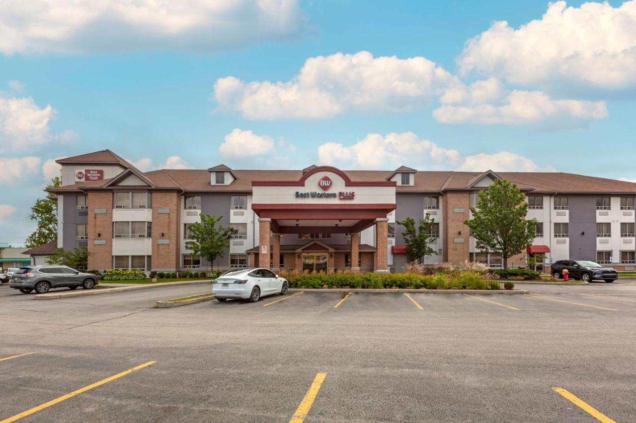 Best Western Plus Burlington Inn & Suites Exterior photo